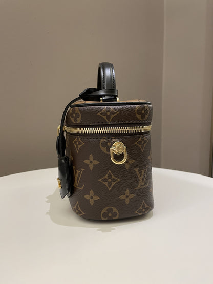 Louis Vuitton Vanity PM Monogram / Reverse