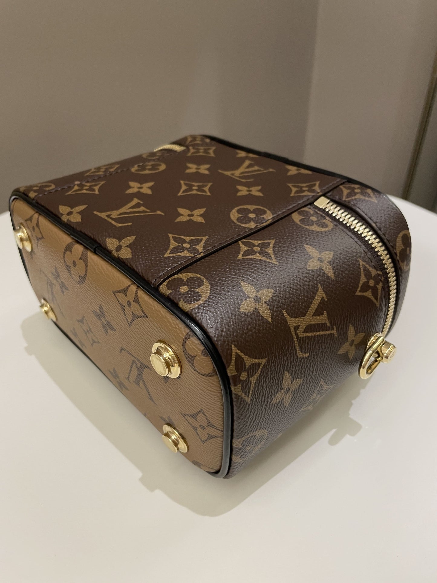 Louis Vuitton Vanity PM Monogram / Reverse