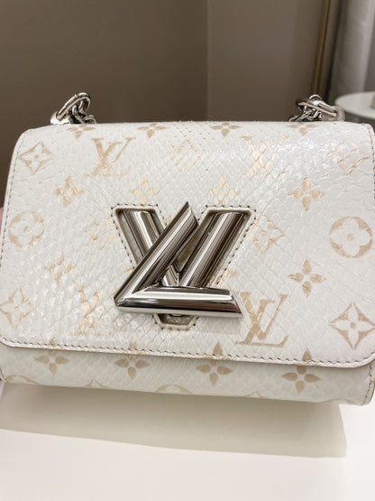 Louis Vuitton Twist Bag Creme / Beige Python