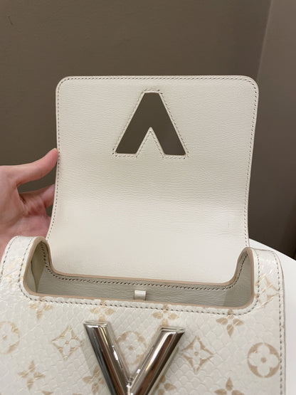 Louis Vuitton Twist Bag Creme / Beige Python