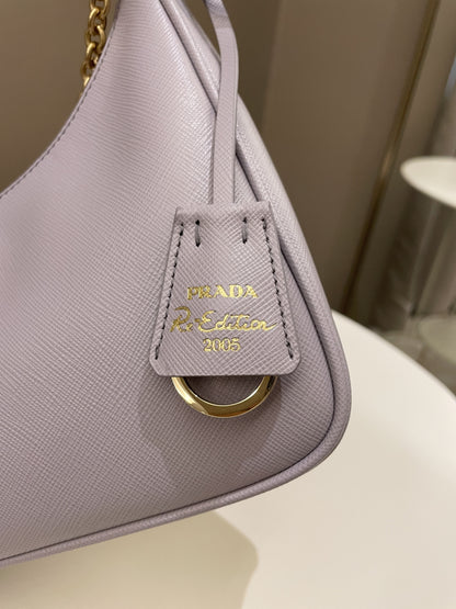 Prada Re-Edition 2005 Saffiano Bag Lilac Saffiano Leather