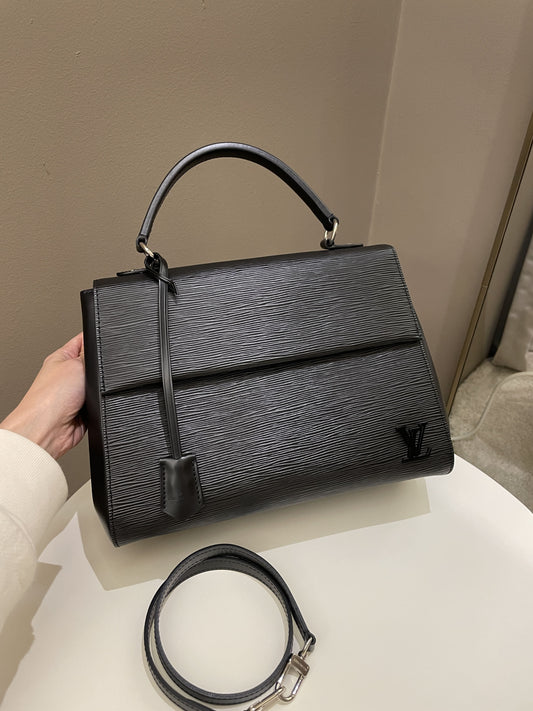 Louis Vuitton Cluny MM Black Epi