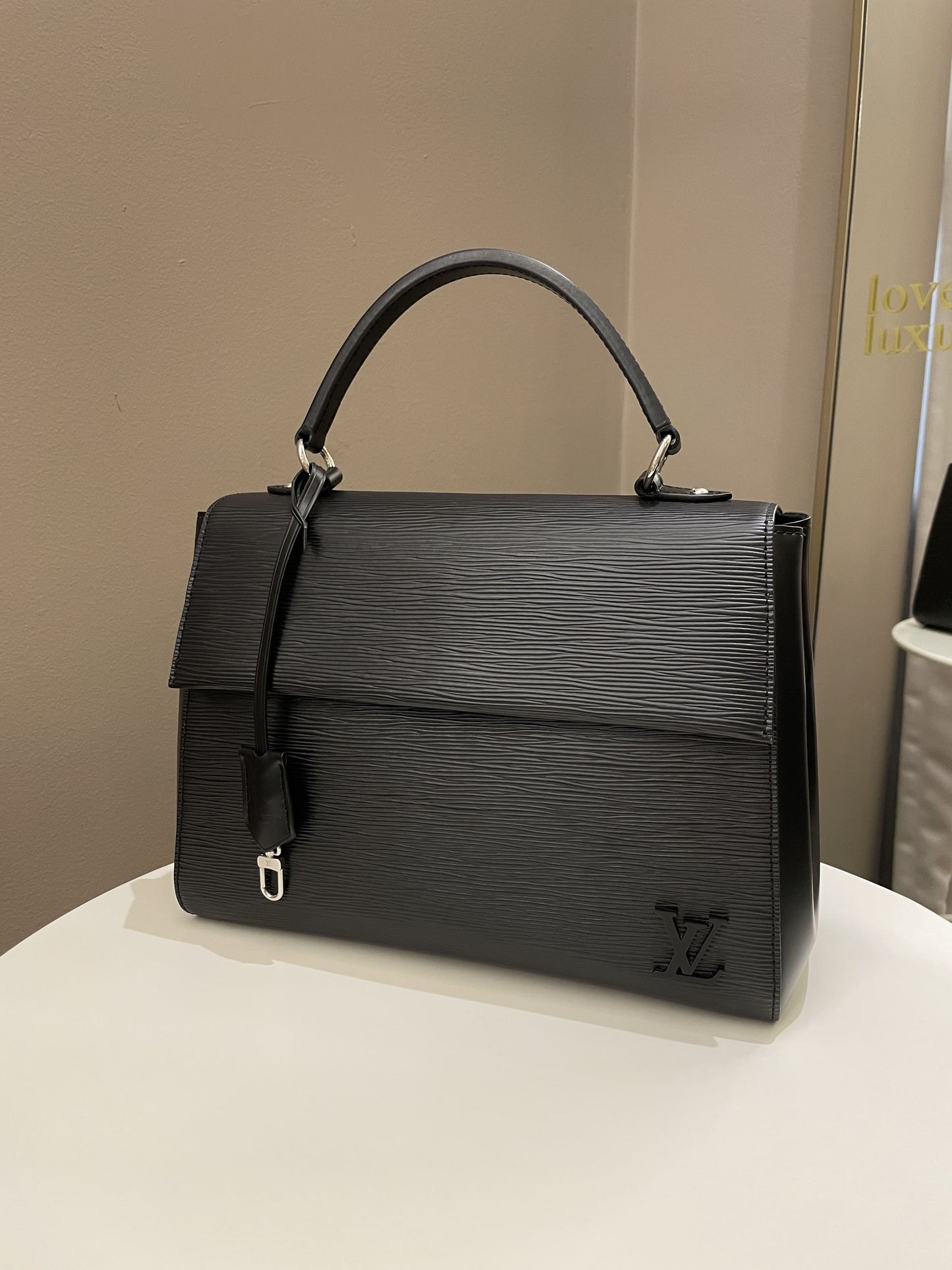 Louis Vuitton Cluny MM Black Epi