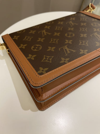 Louis Vuitton Dauphine MM Reverse Monogram