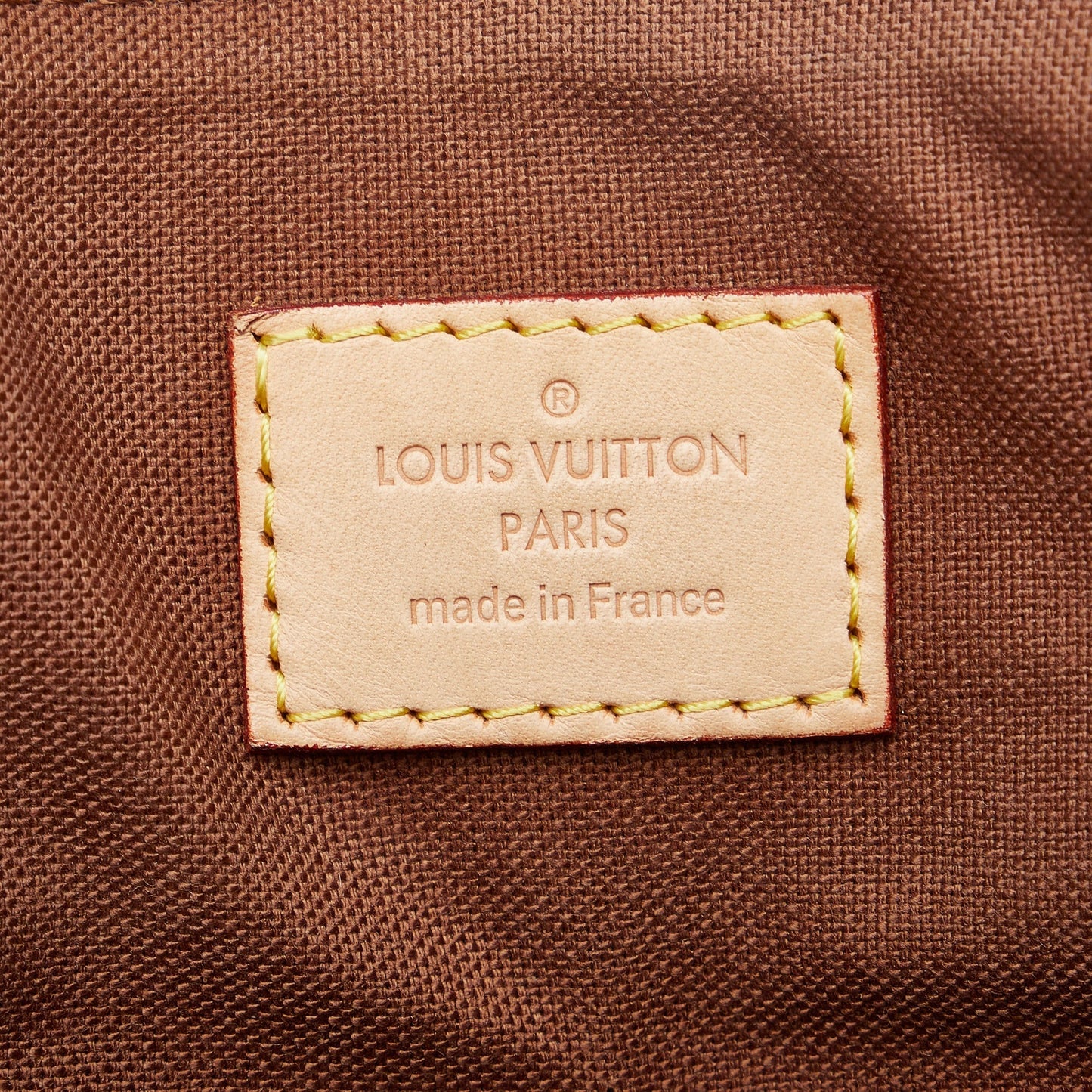 Louis Vuitton Beaubourg MM Monogram Canvas