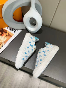 The Bags Vibe - Louis Vuitton Casual Low Blue White Sneaker