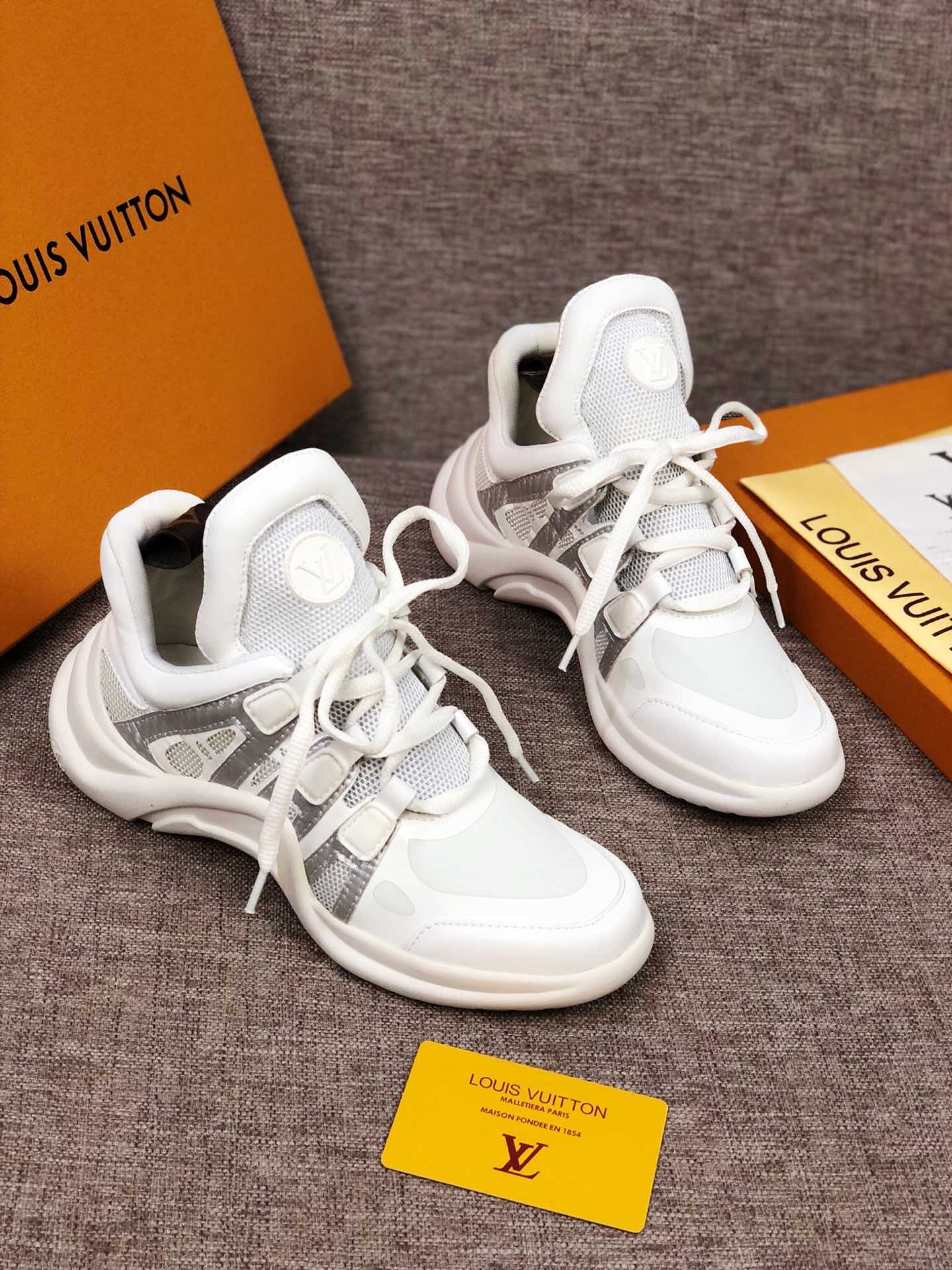 The Bags Vibe - Louis Vuitton Archlight White Sneaker