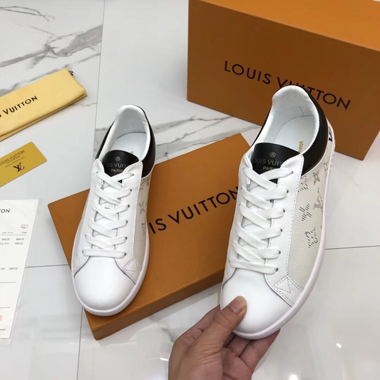 The Bags Vibe - New Arrival Louis Vuitton Sneaker 049