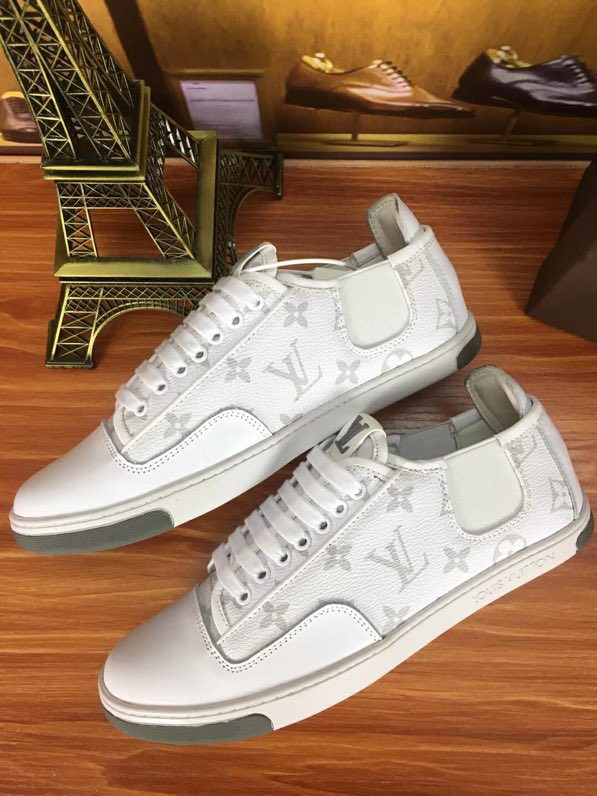 The Bags Vibe - New Arrival Louis Vuitton Sneaker 046