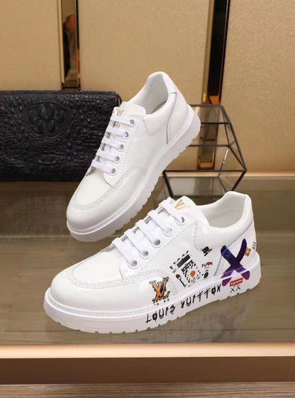 The Bags Vibe - Louis Vuitton Traners Vert White Sneaker