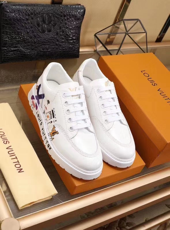 The Bags Vibe - Louis Vuitton Traners Vert White Sneaker