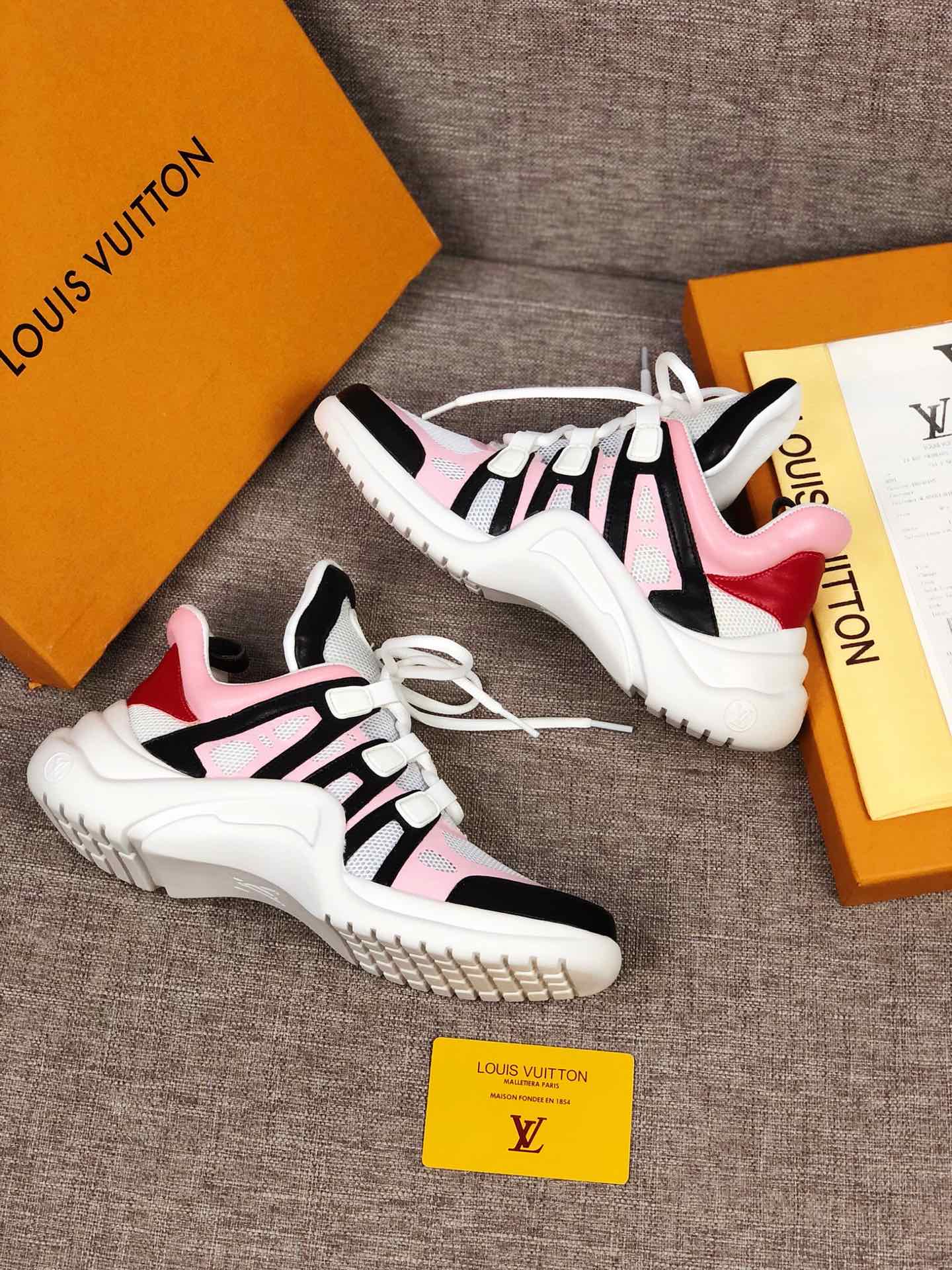 The Bags Vibe - Louis Vuitton Archlight Pink Black Sneaker