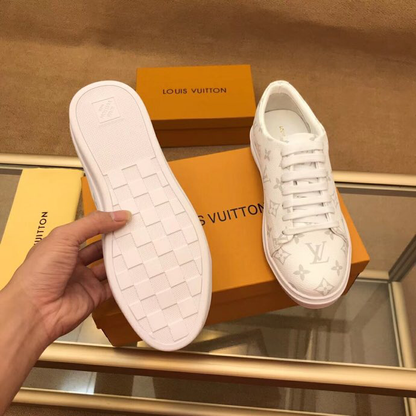 The Bags Vibe - New Arrival Louis Vuitton Sneaker 062