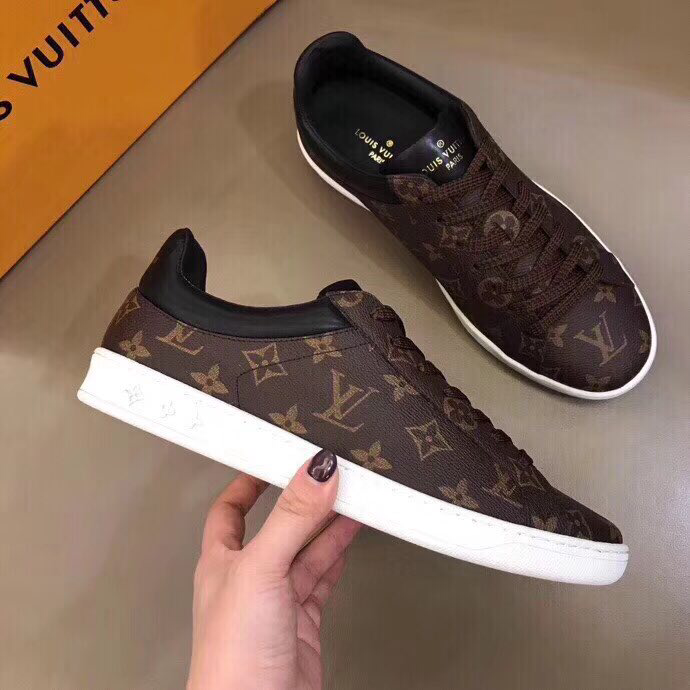 The Bags Vibe - New Arrival Louis Vuitton Sneaker 061