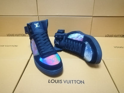 The Bags Vibe - Louis Vuitton Rivoli Blue Sneaker