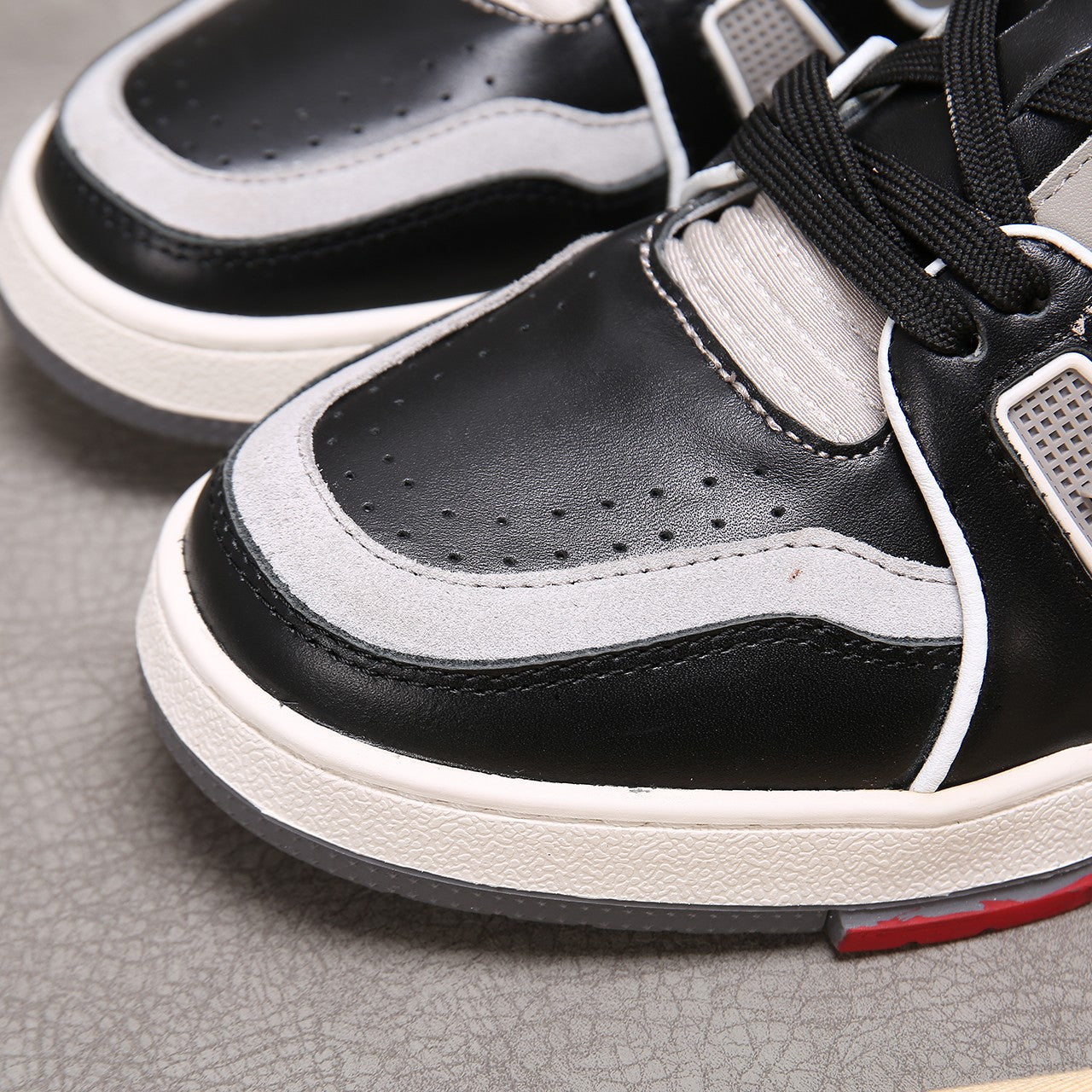 The Bags Vibe - Louis Vuitton Traners Inspired Black Gray Sneaker