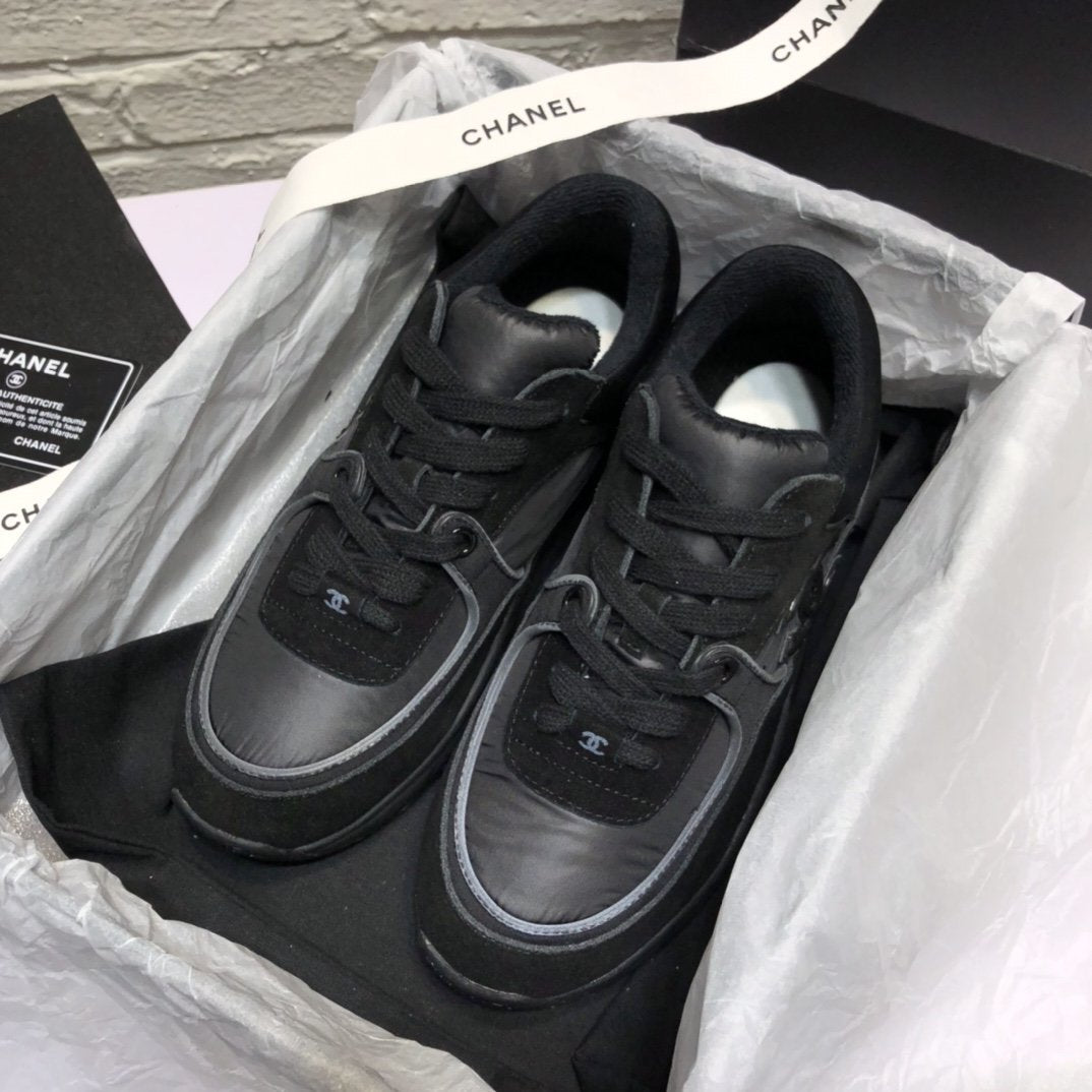 Sneakers Chanel