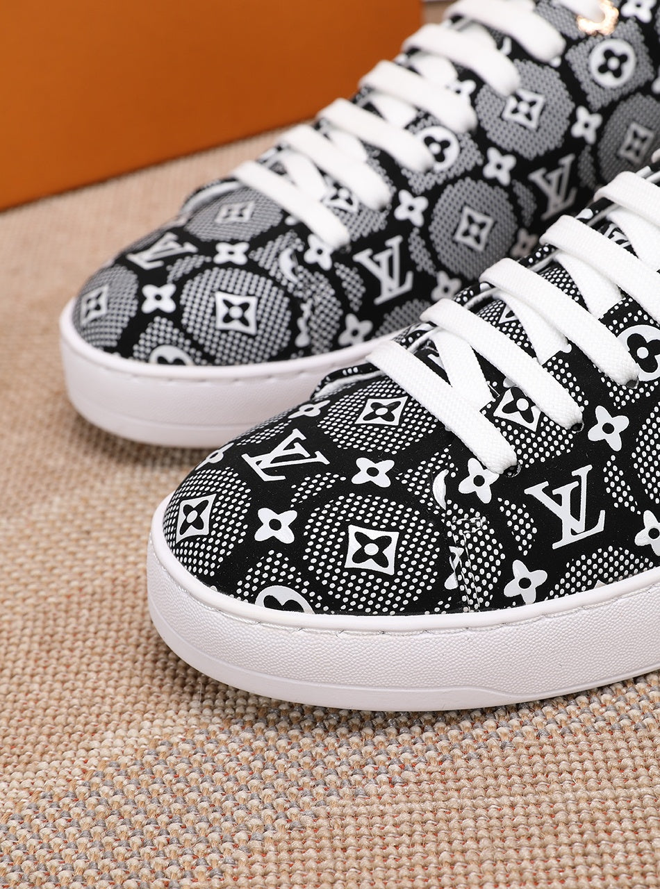 The Bags Vibe - Louis Vuitton Time Out Black And White Sneaker