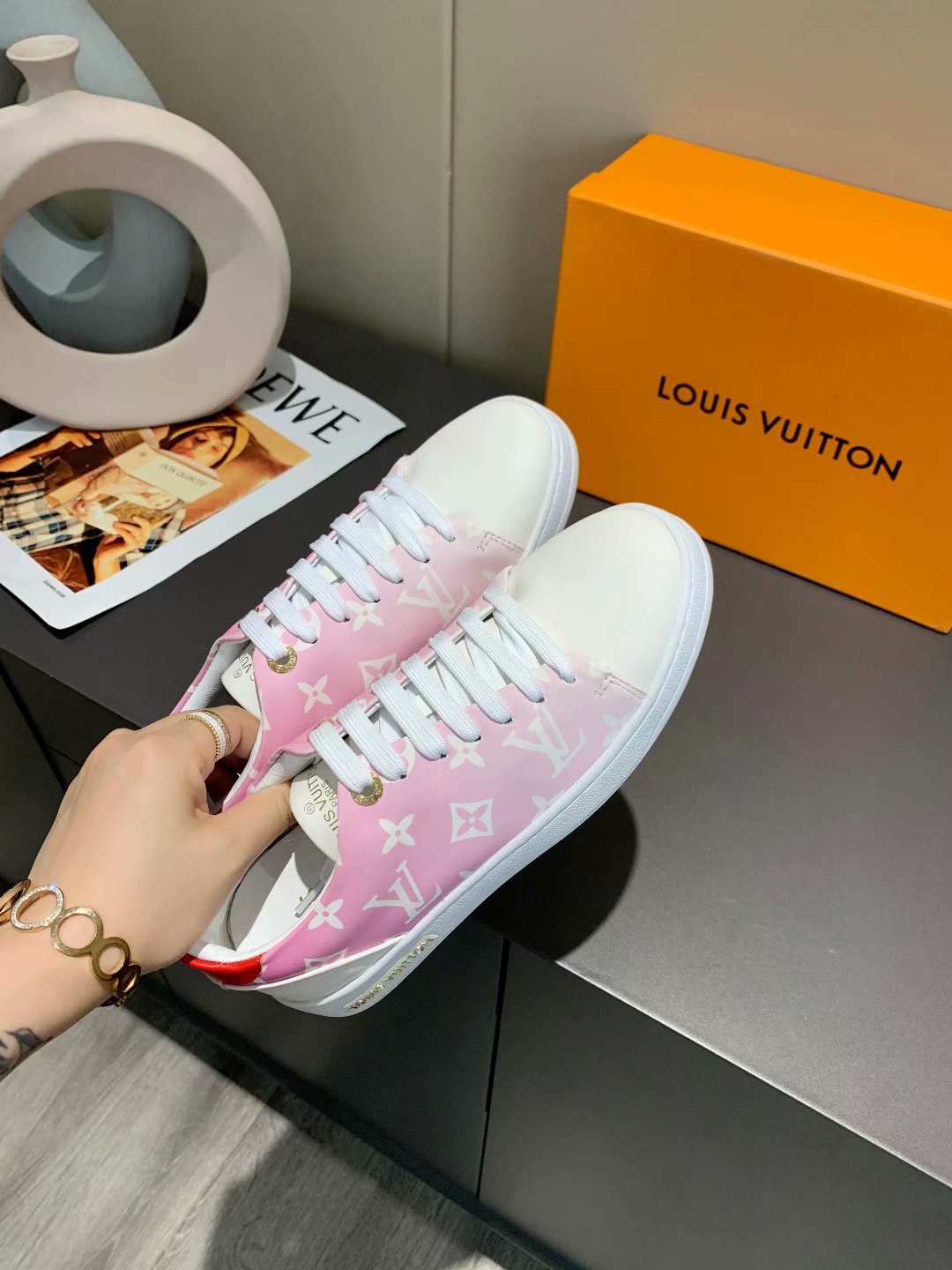 The Bags Vibe - Louis Vuitton Time Out Orange White Sneaker