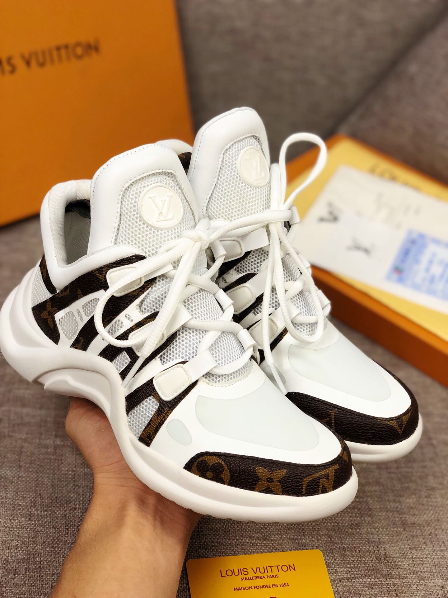 The Bags Vibe - Louis Vuitton Archlight White Brown Sneaker