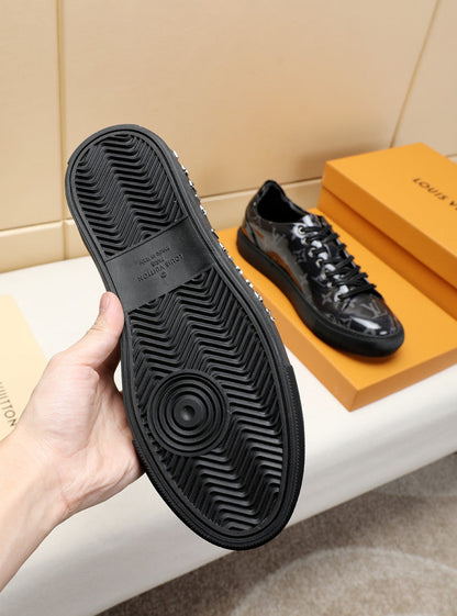 The Bags Vibe - Louis Vuitton Low LWnogram Black Breathable Sneaker