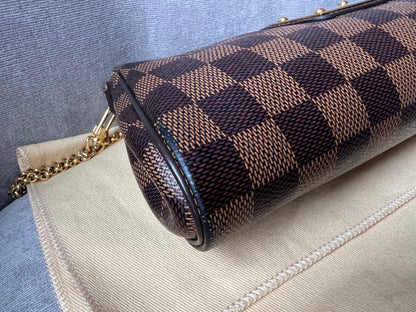 Louis Vuitton Eva Clutch Damier Ebene