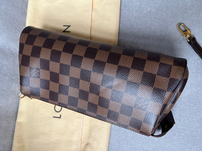 Louis Vuitton Eva Clutch Damier Ebene