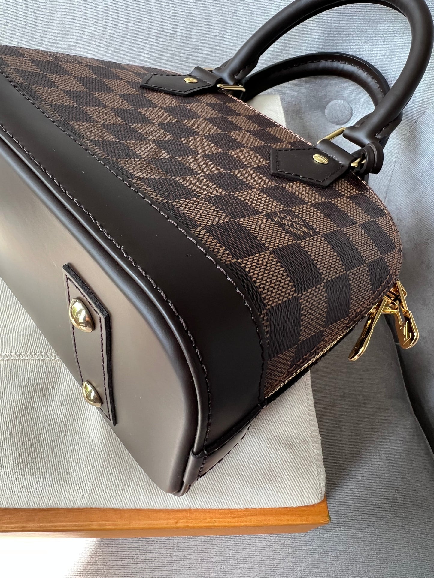 Louis Vuitton Alma BB Damier Ebene (RRP £1,260)