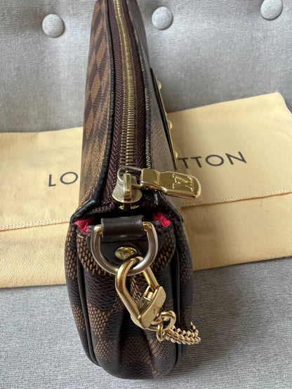 Louis Vuitton Eva Clutch Damier Ebene