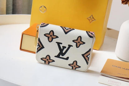 Louis Vuitton zippy coin purse