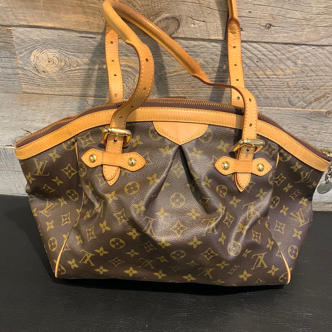 Louis Vuitton Tivoli GM Shoulder Bag