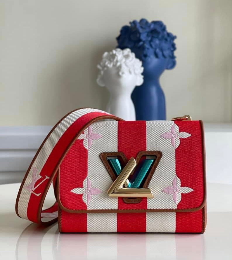 Louis Vuitton twist Pm handbag