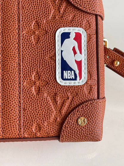 Louis Vuitton X NBA Soft Trunk Wearable Wallet  Bag