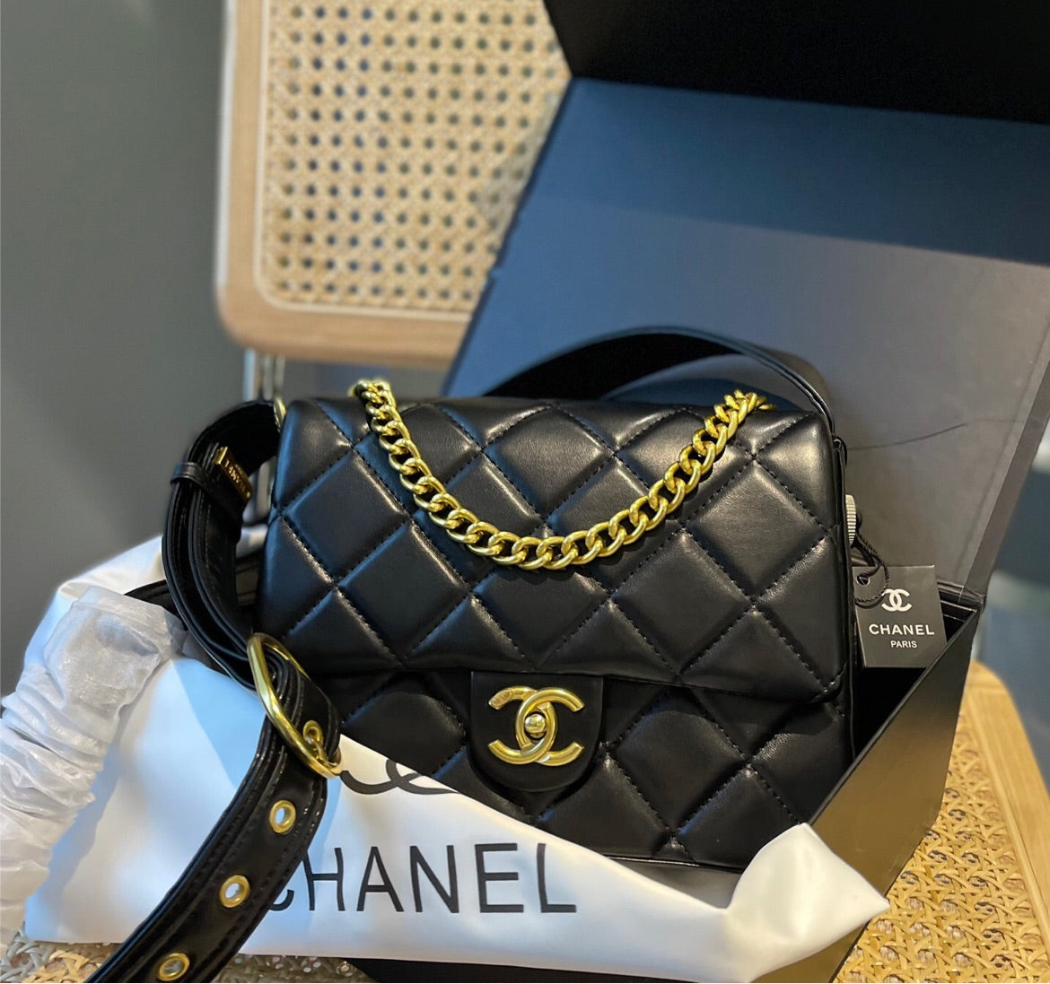 New Chanel woman shoulder handbag