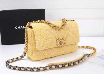 New woman Chanel spring Handbag