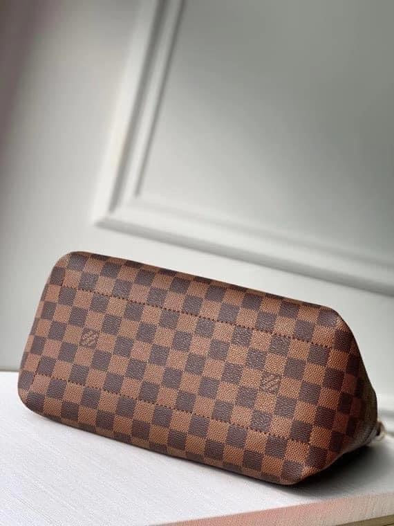 Louis Vuitton Belmont MM Bag