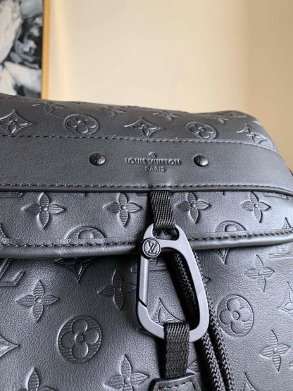 Louis Vuitton Christopher