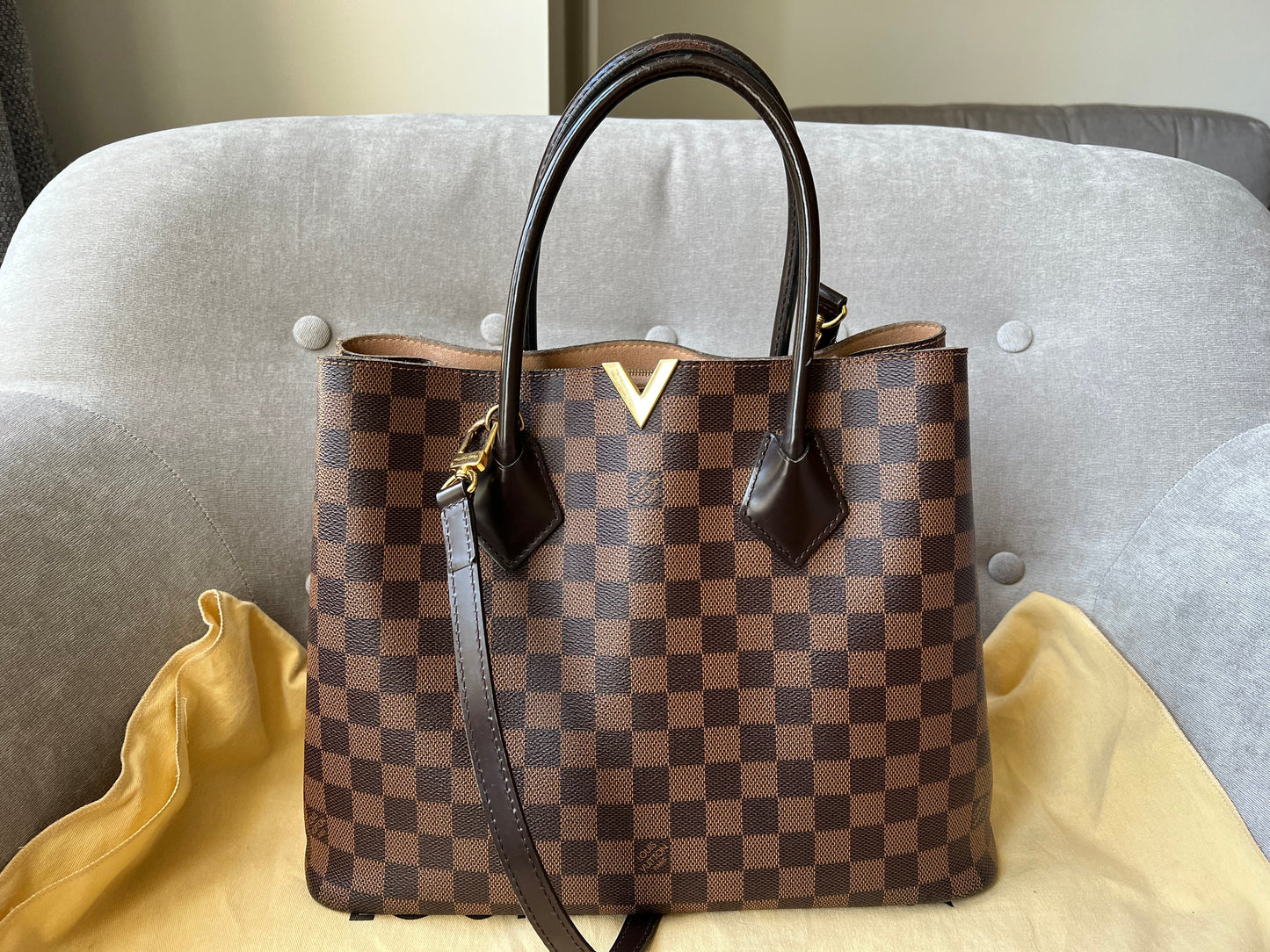 Louis Vuitton Kensington Tote Damier Ebene