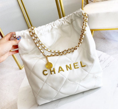 Woman spring Chanel handbag