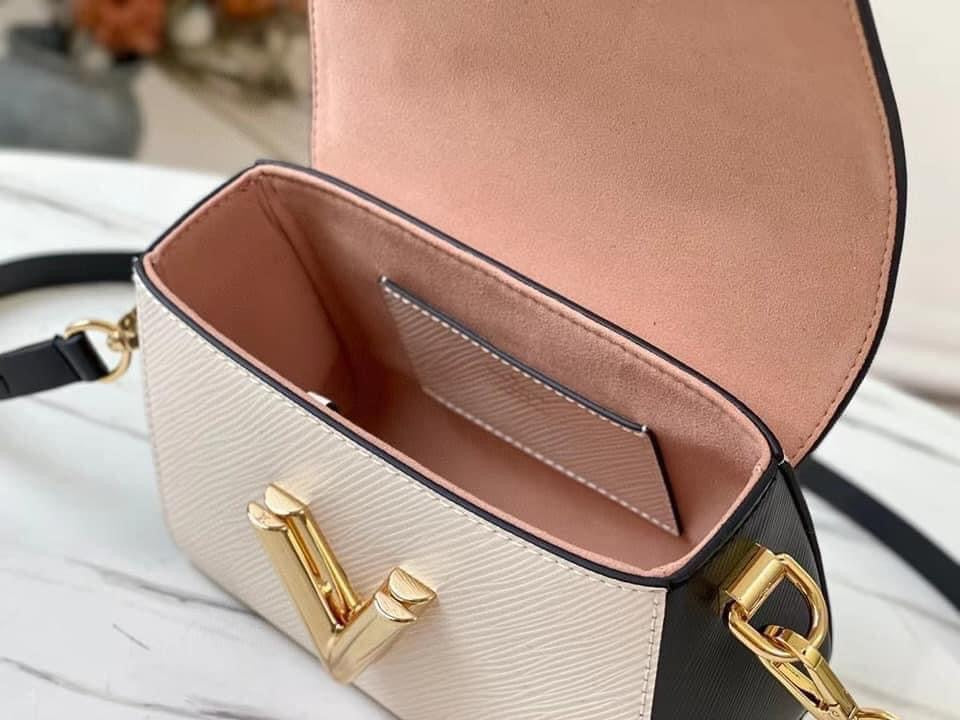 Louis Vuitton Twist MM Bag