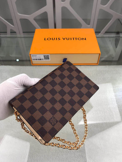 Louis Vuitton Vavin Chain Wallet