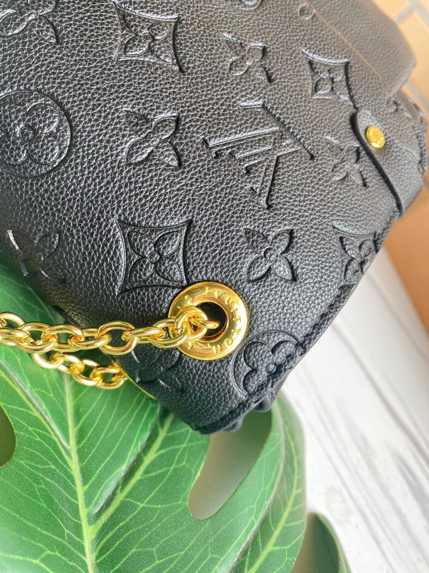 Louis Vuitton Vavin MM Bag