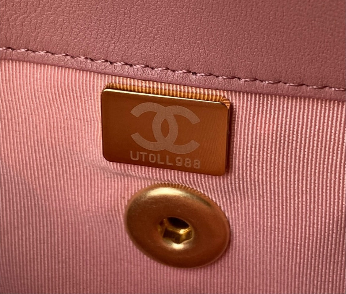 New leather Chanel woman handbag