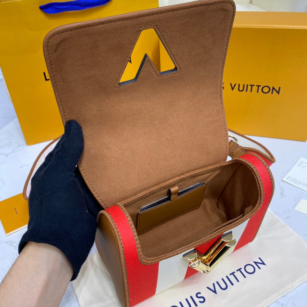 Louis Vuitton Twist PM Bag