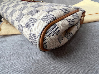 Louis Vuitton Eva Clutch Damier Azur