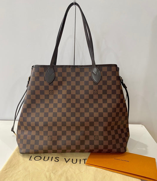 LOUIS VUITTON Damier Ebene GM Neverfull