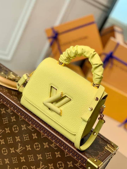 Louis Vuitton Twist PM bag