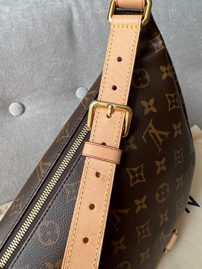 Louis Vuitton Bumbag in Monogram Canvas