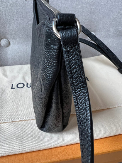 Louis Vuitton Black Monogram Empreinte Pallas Pochette