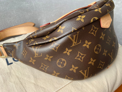 Louis Vuitton Bumbag in Monogram Canvas